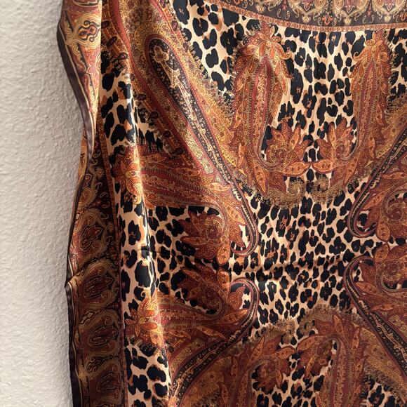 Vintage Talbots 100% Silk  Made in Italy Animal Print Scarf One Size - Picture 2 of 5